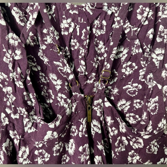 Kimchi Blue Urban Outfitters Purple White Floral Pattern Mini Dress Sz 4 Chic - Picture 7 of 12